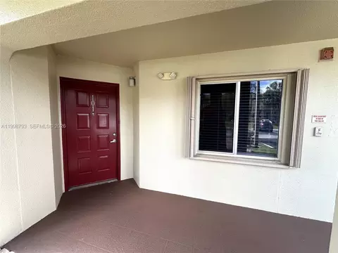 1600 SW 127th Way #101C, Pembroke Pines, FL 33027