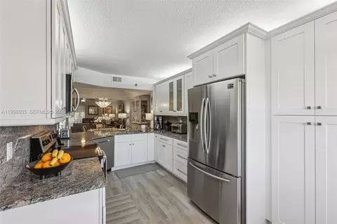 9170 SW 14th St #4508, Boca Raton, FL 33428