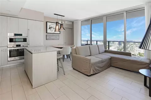 4010 S Ocean Dr #T4004, Hollywood, FL 33019