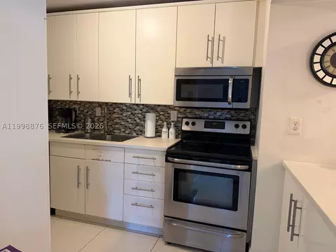 468 NE 206th Ln #102, Miami, FL 33179