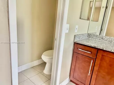 Bath - 19922 NW 67th Pl, Hialeah, FL 33015 photo 3 of 3