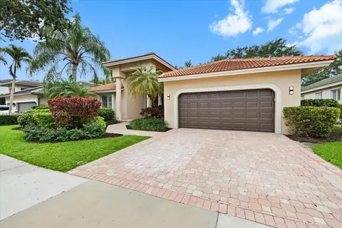 1356 Ginger Cir, Weston, FL 33326