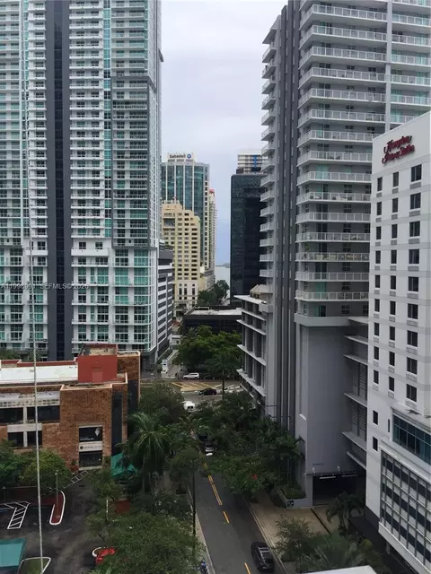 79 SW 12th St #1406-S, Miami, FL 33130