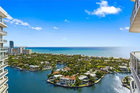 3802 NE 207th St #2704, Aventura, FL 33180