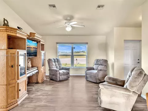 Living - 9006 Abel, Labelle, FL 33935 photo 4 of 5
