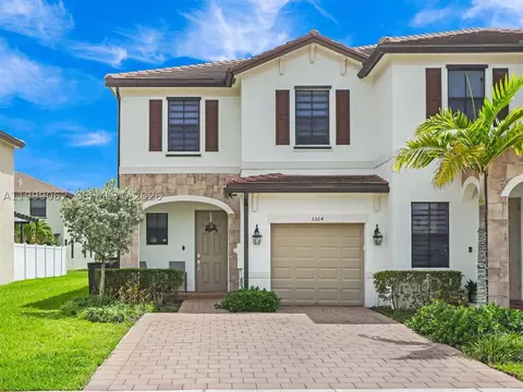 3364 W 108th St, Hialeah, FL 33018