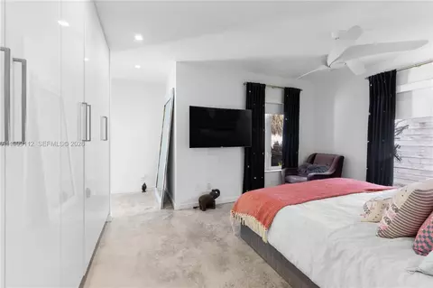 Bedroom - 524 Warren Ln, Key Biscayne, FL 33149 photo 4 of 11