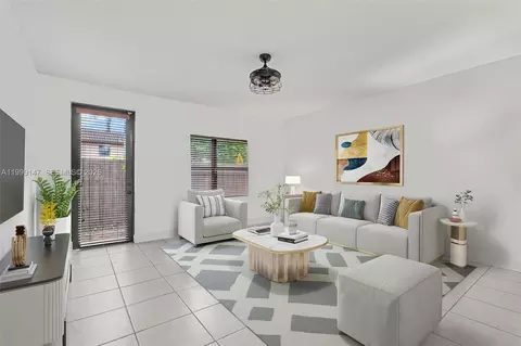 149 SE 36th Pl, Homestead, FL 33033