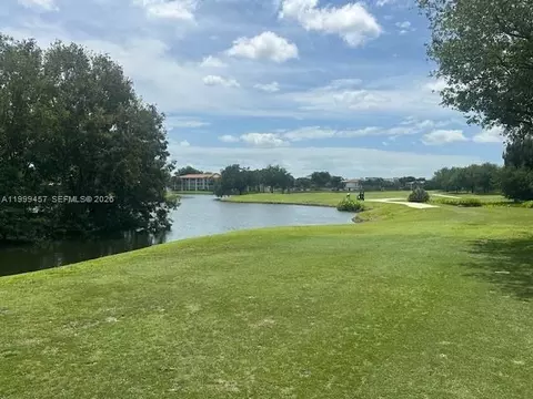 2420 SW 81st Ave #403, Davie, FL 33324