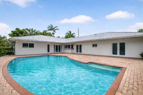 8400 SW 178th St, Palmetto Bay, FL 33157