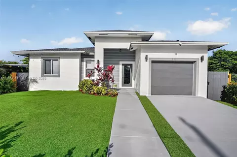 655 NW 24 Ave, Fort Lauderdale, FL 33311