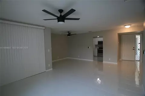 4698 NW 22nd St #4248, Coconut Creek, FL 33063