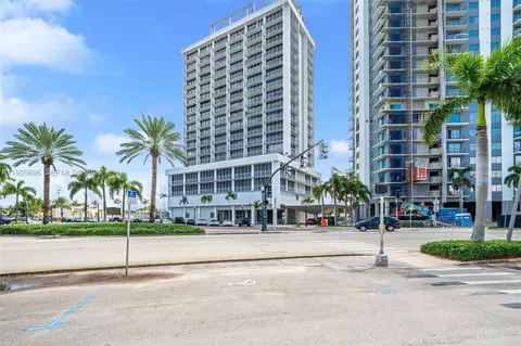 1720 Harrison St #9F, Hollywood, FL 33020