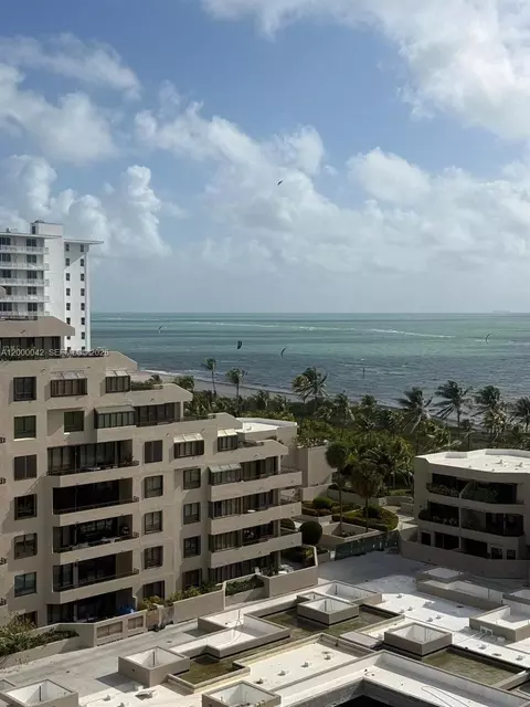 201 Crandon Blvd #932, Key Biscayne, FL 33149