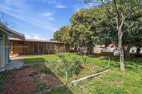 Exterior - 490 E 45th St, Hialeah, FL 33013 photo 11 of 11