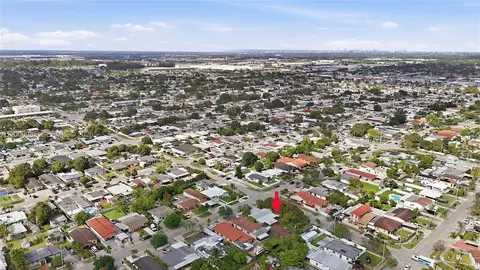 View/Area - 490 E 45th St, Hialeah, FL 33013 photo 12 of 13