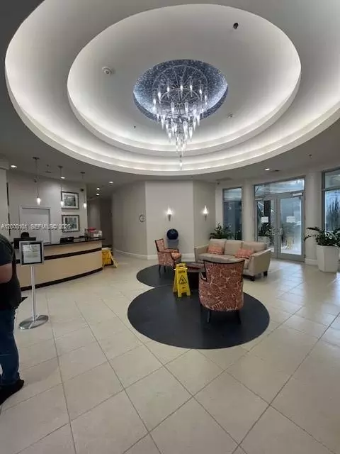Undisclosed, Hollywood, FL 33020