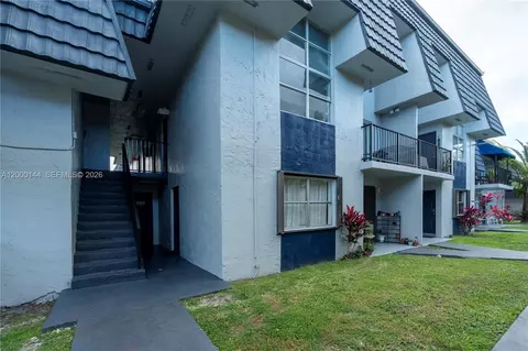 8003 W 6th Ave #M, Hialeah, FL 33014