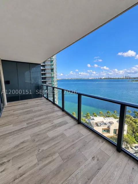 650 NE 32 St #1805, Miami, FL 33137