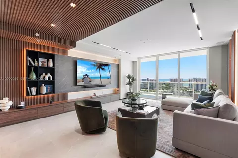 Undisclosed, Sunny Isles Beach, FL 33160