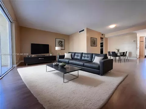 3300 Spanish Moss Ter #206, Lauderhill, FL 33319