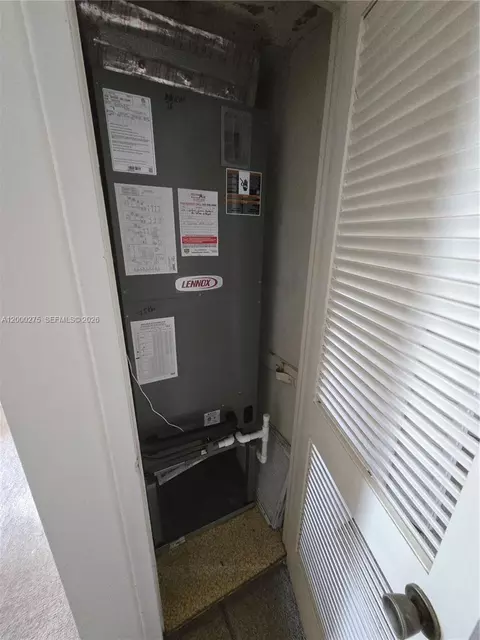 Other - 932 W 80th Pl, Hialeah, FL 33014 photo 6 of 9