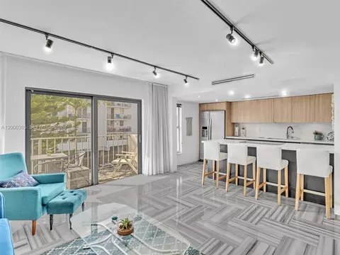 1300 Alton Rd #3C, Miami Beach, FL 33139