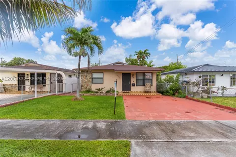 6770 SW 15th St, Miami, FL 33144