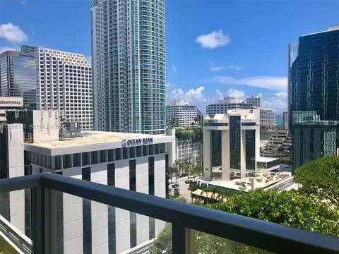 1050 Brickell Ave #1408, Miami, FL 33131