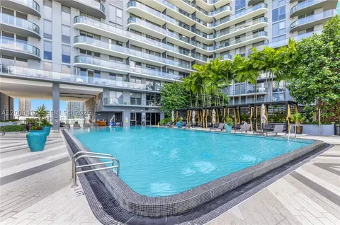 121 NE 34th St #2602, Miami, FL 33137