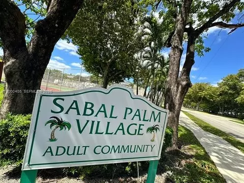 4980 E Sabal Palm Blvd #330, Tamarac, FL 33319