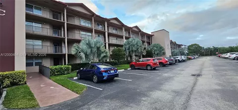Undisclosed, Pembroke Pines, FL 33027
