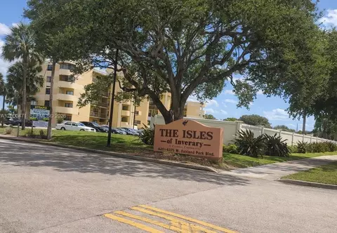 6475 W Oakland Park Blvd #308, Lauderhill, FL 33313
