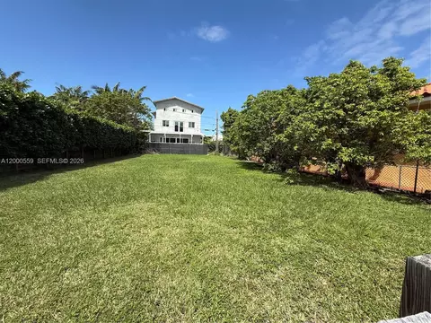 9308 Harding Ave, Surfside, FL 33154 photo 3