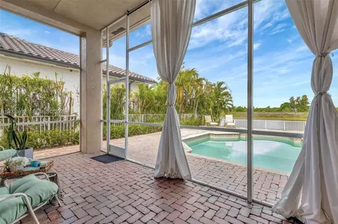 3060 SW 195th Ter, Miramar, FL 33029