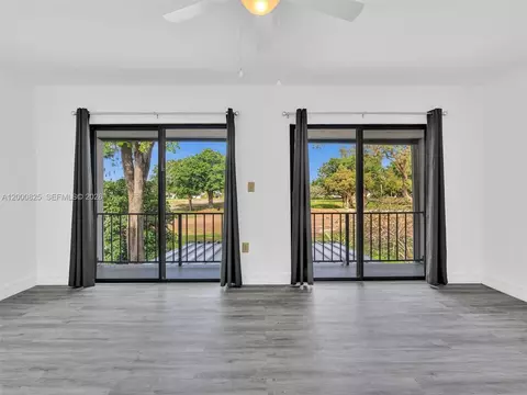 Living - 19174 Bobolink Dr, Hialeah, FL 33015 photo 3 of 3