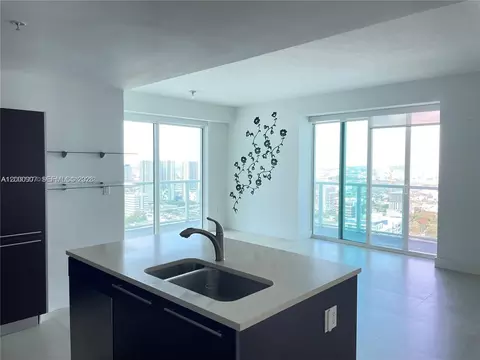 1900 N Bayshore Dr #3311, Miami, FL 33132