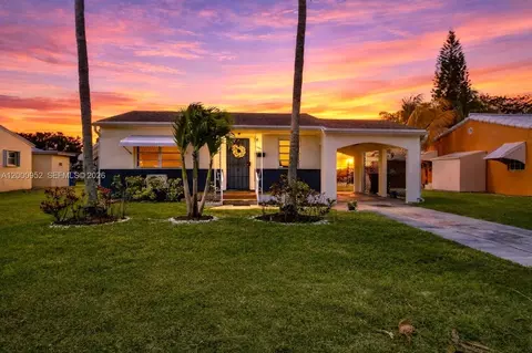 2820 Fletcher St, Hollywood, FL 33020