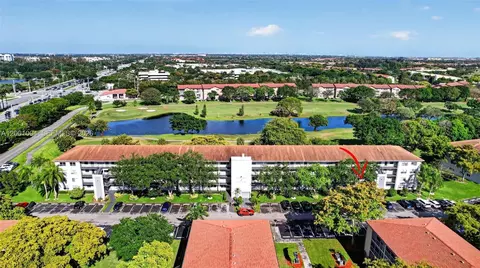 101 SW 132nd Way #213J, Pembroke Pines, FL 33027