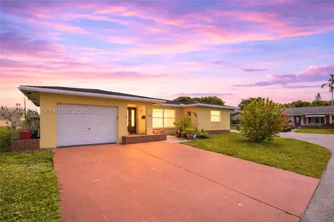 7301 NW 57th Pl, Tamarac, FL 33321
