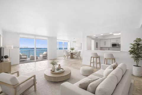 1420 Brickell Bay Dr #1401A, Miami, FL 33131