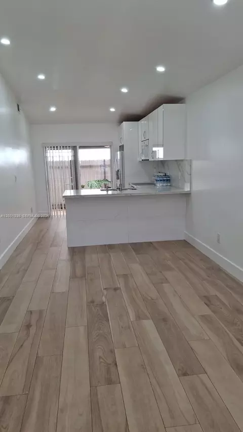 Kitchen - Undisclosed, Hialeah, FL 33016 photo 5 of 6