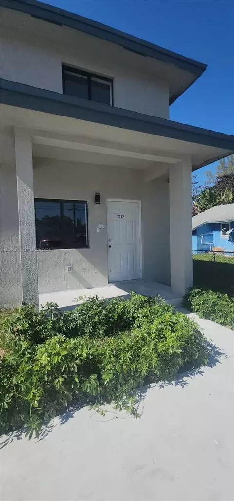 7738 NW 15 Ave, Miami, FL 33147