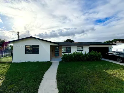 7200 W 12th Ave, Hialeah, FL 33014