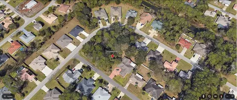 3 Ponderosa Ln, Palm Coast, FL 32164