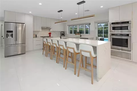 1220 Azalea Cres, Hollywood, FL 33019