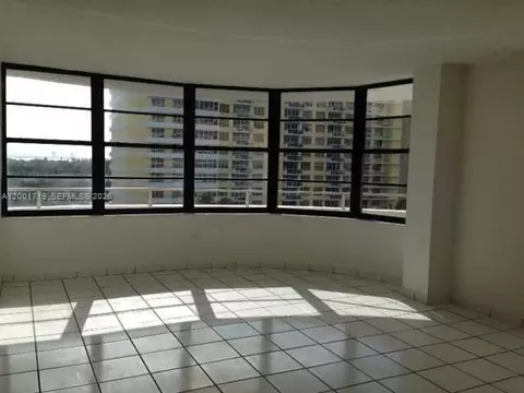 5555 Collins Ave #8S, Miami Beach, FL 33140