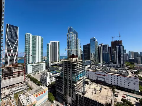 20 NE 11th St #2809, Miami, FL 33132
