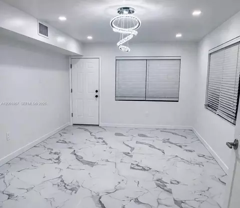 1629 Mayo St, Hollywood, FL 33020