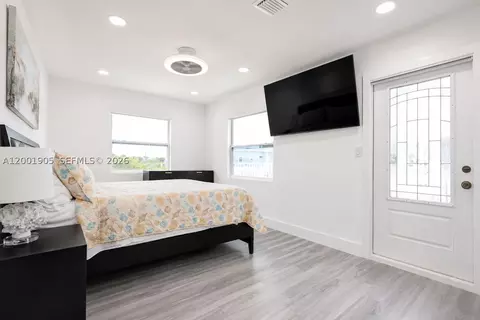 Bedroom - 20 Eagle Dr, Key Largo, FL 33037 photo 1 of 4